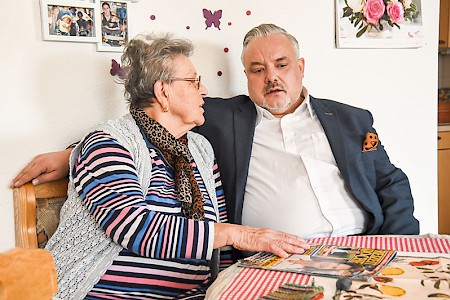 Eva Graichen im Gespräch mit dem Sozialen hausmeister