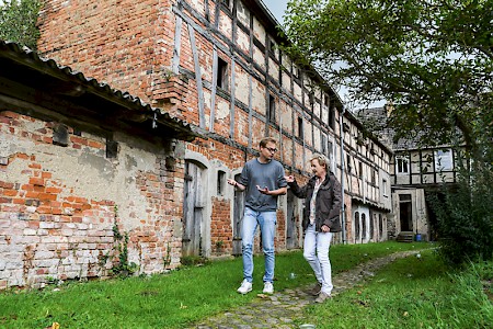 In diesem Hof soll das Zentrum der Künstlerstadt entstehen:  Ateliers, Wohnungen, Werk- und Tagungsräume.
